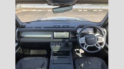 Defender 110 12