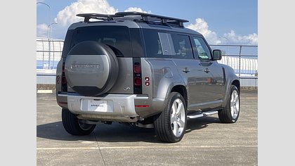 Defender 110 5