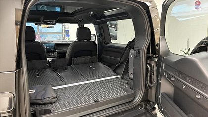 Defender 90 9