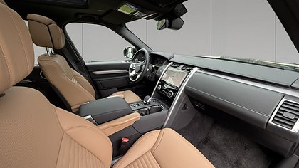 2025 Approved  Discovery Santorini Black 3.0 literes, soros 6 hengeres dízel motor, 350 LE, 8 sebességes automata váltó Dynamic HSE Kép 15