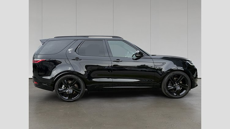2025 Approved Land Rover Discovery Santorini Black 3.0 literes, soros 6 hengeres dízel motor, 350 LE, 8 sebességes automata váltó Dynamic HSE