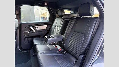 Discovery Sport 5