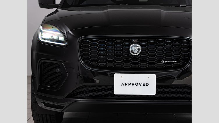 2024 認定中古車 Jaguar E-Pace サントリーニブラック D200マイルドハイブリッド（ディーゼル） R-DYNAMIC SE D200
