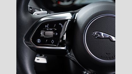 E-Pace 19