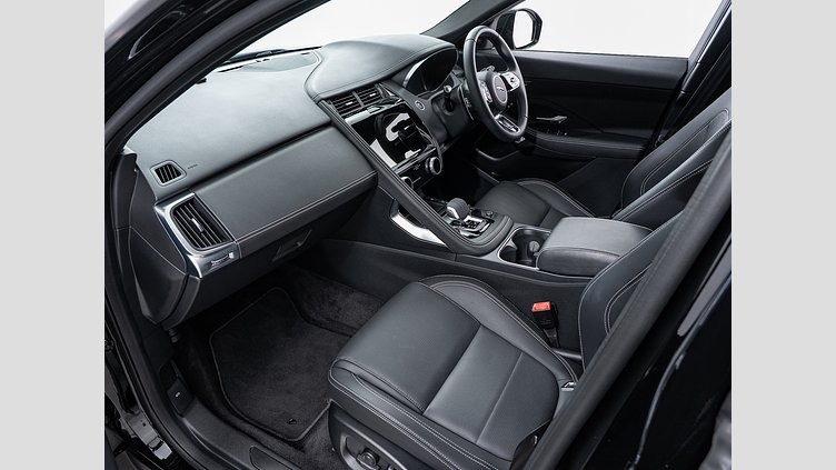 2024 認定中古車 Jaguar E-Pace サントリーニブラック D200マイルドハイブリッド（ディーゼル） R-DYNAMIC SE D200