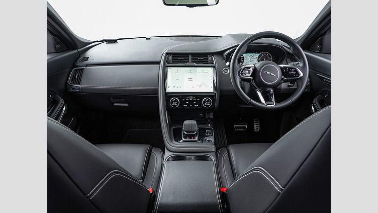 2024 認定中古車 Jaguar E-Pace サントリーニブラック D200マイルドハイブリッド（ディーゼル） R-DYNAMIC SE D200