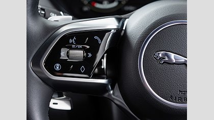 E-Pace 30