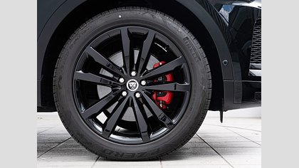 E-Pace 8