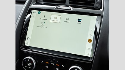 E-Pace 28
