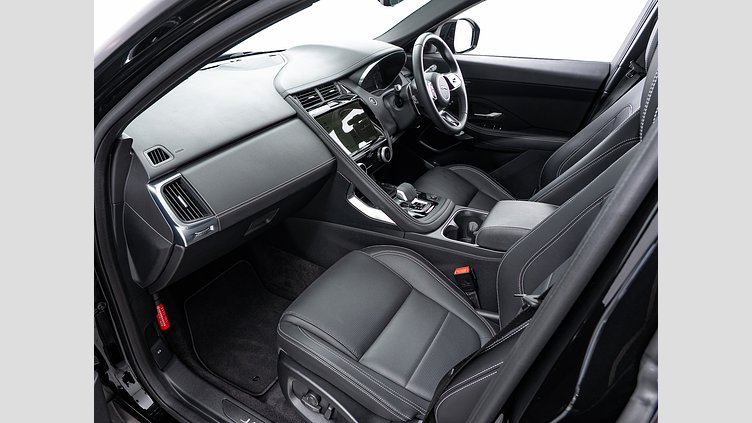 2024 認定中古車 Jaguar E-Pace サントリーニブラック D200マイルドハイブリッド（ディーゼル） R-DYNAMIC SE D200