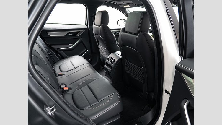 2023 認定中古車 Jaguar F-Pace オストゥーニパールホワイト D204 AWD（オートマチック）MHEV R-DYNAMIC SE