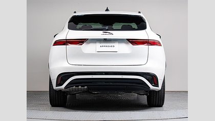 F-Pace 6