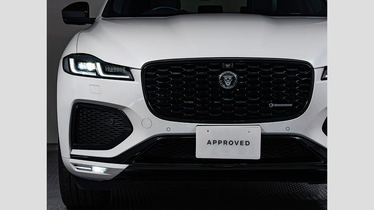 2023 認定中古車 Jaguar F-Pace オストゥーニパールホワイト D204 AWD（オートマチック）MHEV R-DYNAMIC SE