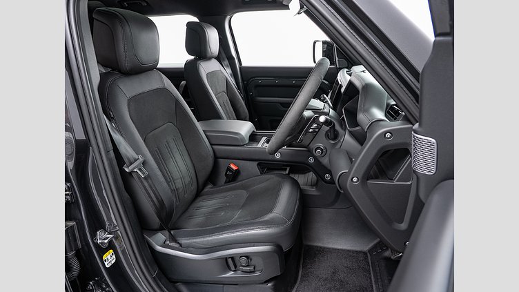 2023 認定中古車 Land Rover Defender 110 カルパチアングレイ P525 AWD (AT) V8 CARPATHIAN EDITION