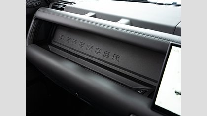 Defender 110 42