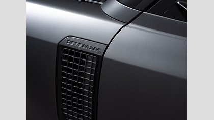 Defender 110 47