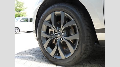 Range Rover Evoque 19