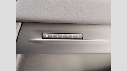 Range Rover Evoque 24