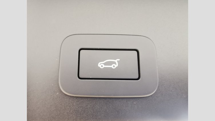 2024 認定中古車 Land Rover Range Rover Evoque アロイオスグレイ D200マイルドハイブリッド（ディーゼル） Standard Wheelbase S