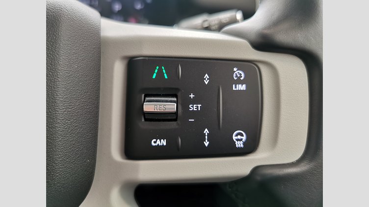 2024 認定中古車 Land Rover Defender 110 タスマンブルー D300 AWD（AT） S