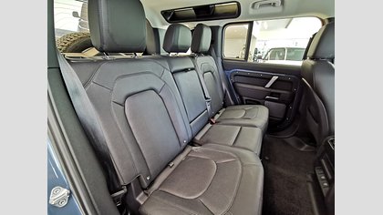 Defender 110 4