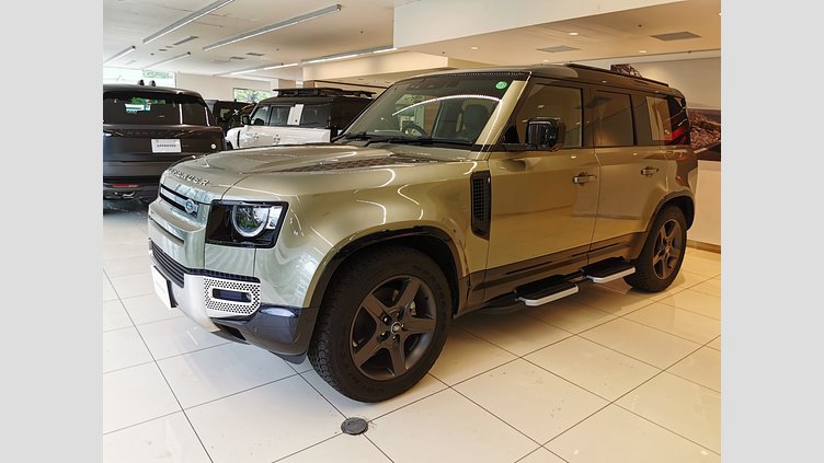 2024 認定中古車 Land Rover Defender 110 パンゲアグリーン P300 AWD（AT） SE