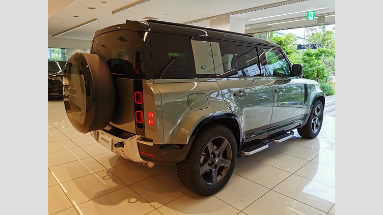 2024 認定中古車 Land Rover Defender 110 パンゲアグリーン P300 AWD（AT） SE