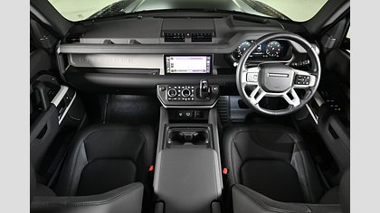 Defender 110 8