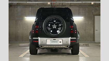 Defender 110 3