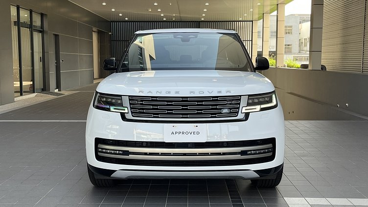 2025 認證中古車 Land Rover Range Rover (1AA) Fuji White 富士山白 P400 汽油 (輕油電混合) 標準軸距 SE