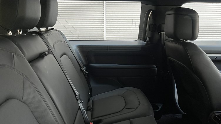 2025 認證中古車 Land Rover Defender 90 (1AA) 富士山白 Fuji White D300  輕油電混合 X-Dynamic HSE