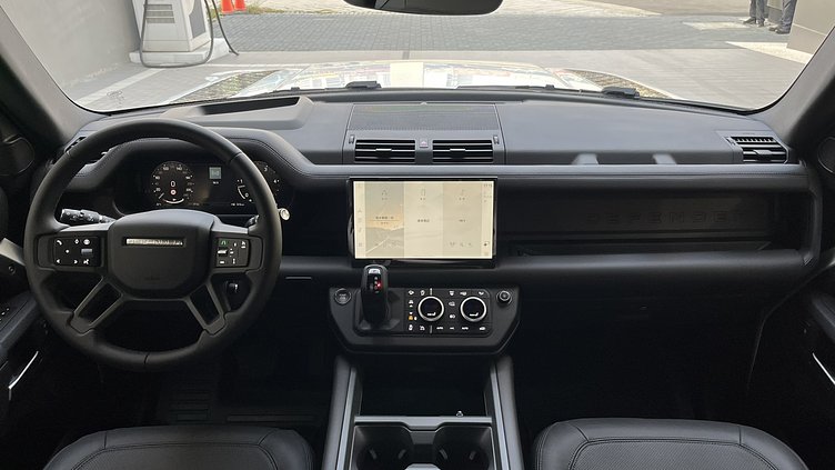 2025 認證中古車 Land Rover Defender 90 (1AA) 富士山白 Fuji White D300  輕油電混合 X-Dynamic HSE