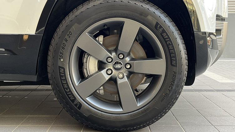 2025 認證中古車 Land Rover Defender 90 (1AA) 富士山白 Fuji White D300  輕油電混合 X-Dynamic HSE