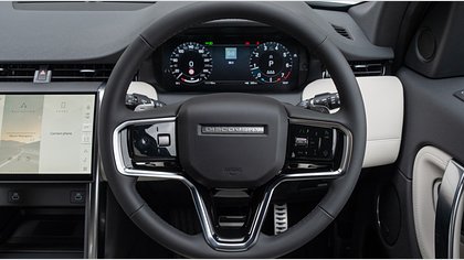 Discovery Sport 17