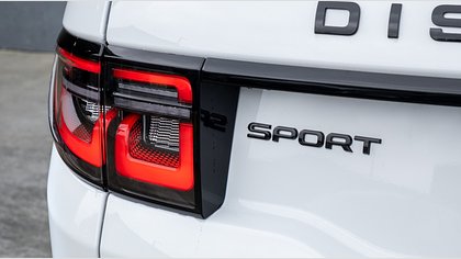 Discovery Sport 10