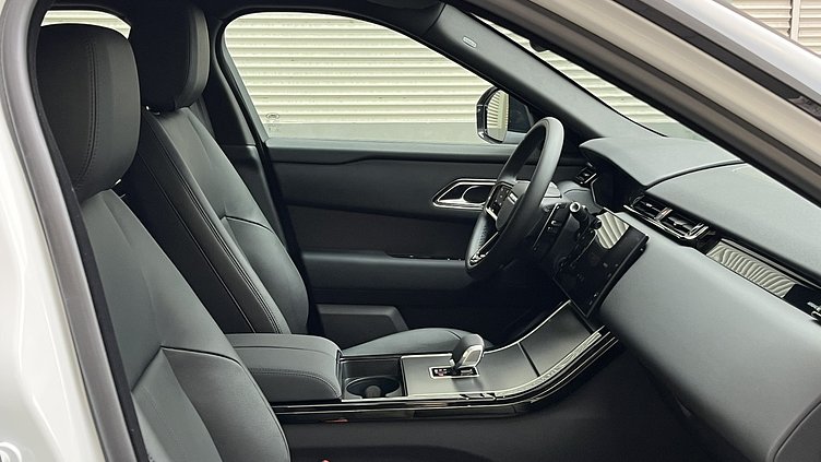 2025 認證中古車 Land Rover Range Rover Velar 富士白　Fuji White P250 汽油 標準軸距 S