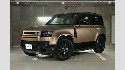 Defender 90 4