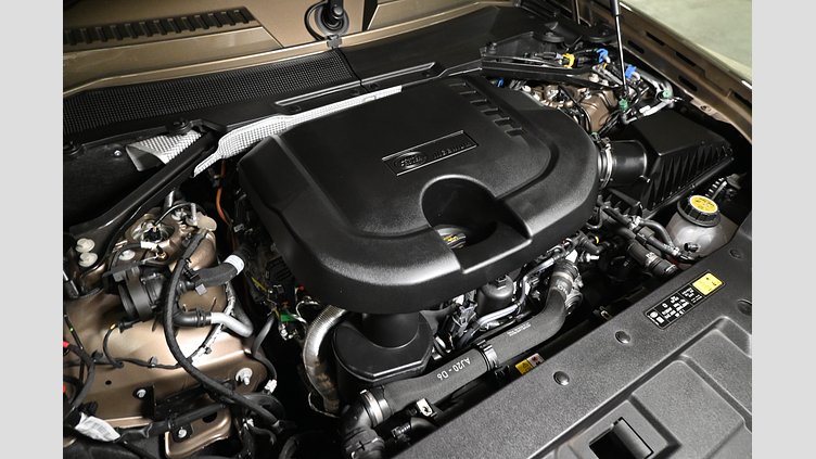 2025 認定中古車 Land Rover Defender 90 ゴンドワナストーン D350 ディーゼルマイルドハイブリッド X-Dynamic HSE