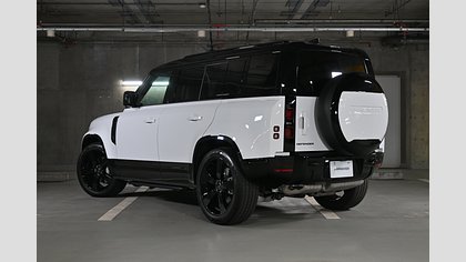 Defender 110 6