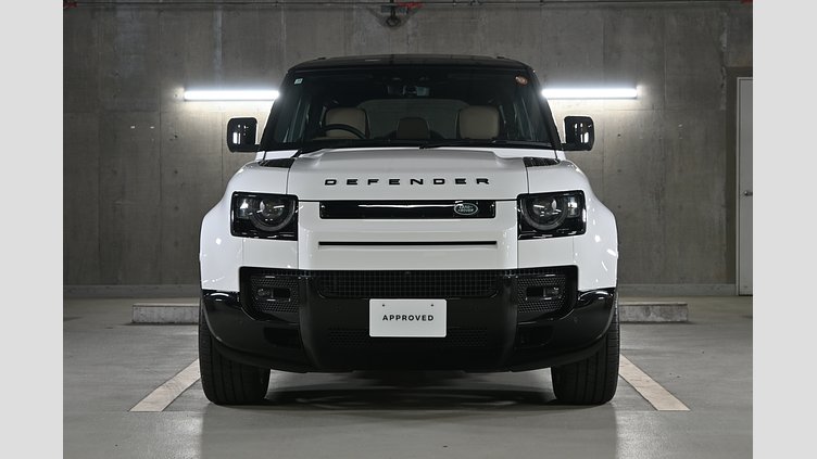 2025 認定中古車 Land Rover Defender 110 フジホワイト D350 ディーゼルマイルドハイブリッド X-Dynamic HSE