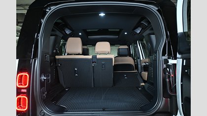 Defender 110 16