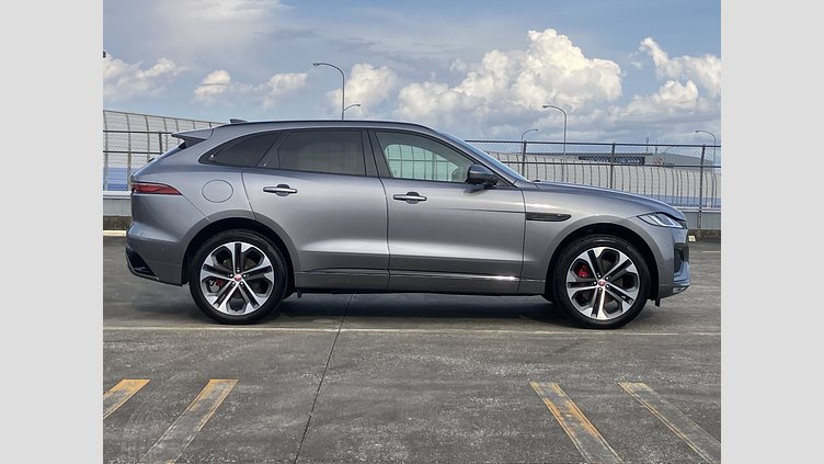 2021 認定中古車 Jaguar F-Pace アイガーグレイ D200 AWD（オートマチック）MHEV R-DYNAMIC SE