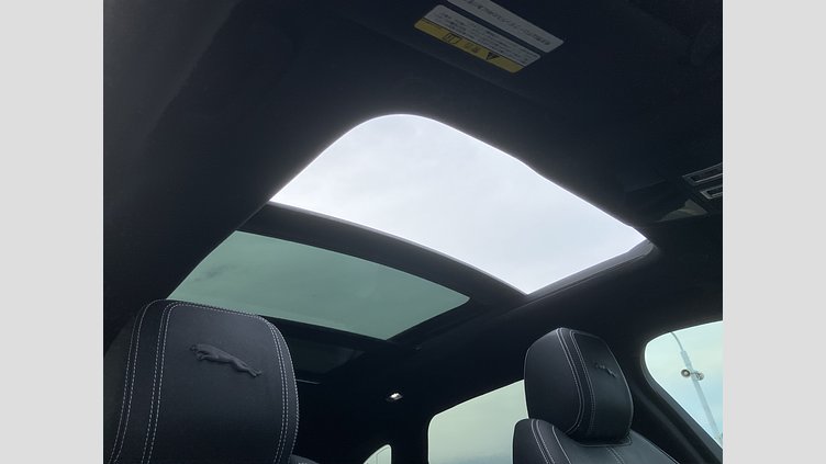 2021 認定中古車 Jaguar F-Pace アイガーグレイ D200 AWD（オートマチック）MHEV R-DYNAMIC SE