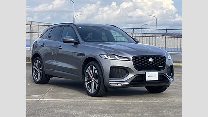 F-Pace 0