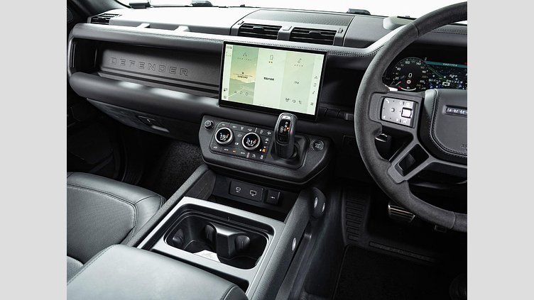 2024 認定中古車 Land Rover Defender 110 サントリーニブラック P525 AWD (AT) V8