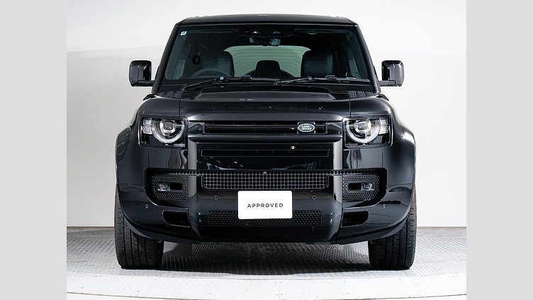 2024 認定中古車 Land Rover Defender 110 サントリーニブラック P525 AWD (AT) V8