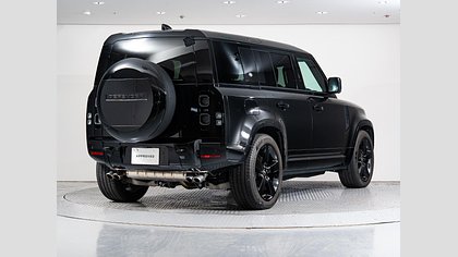 Defender 110 8