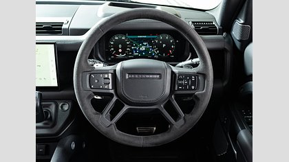 Defender 110 26