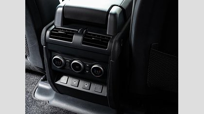 Defender 110 28