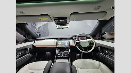Range Rover Sport 8